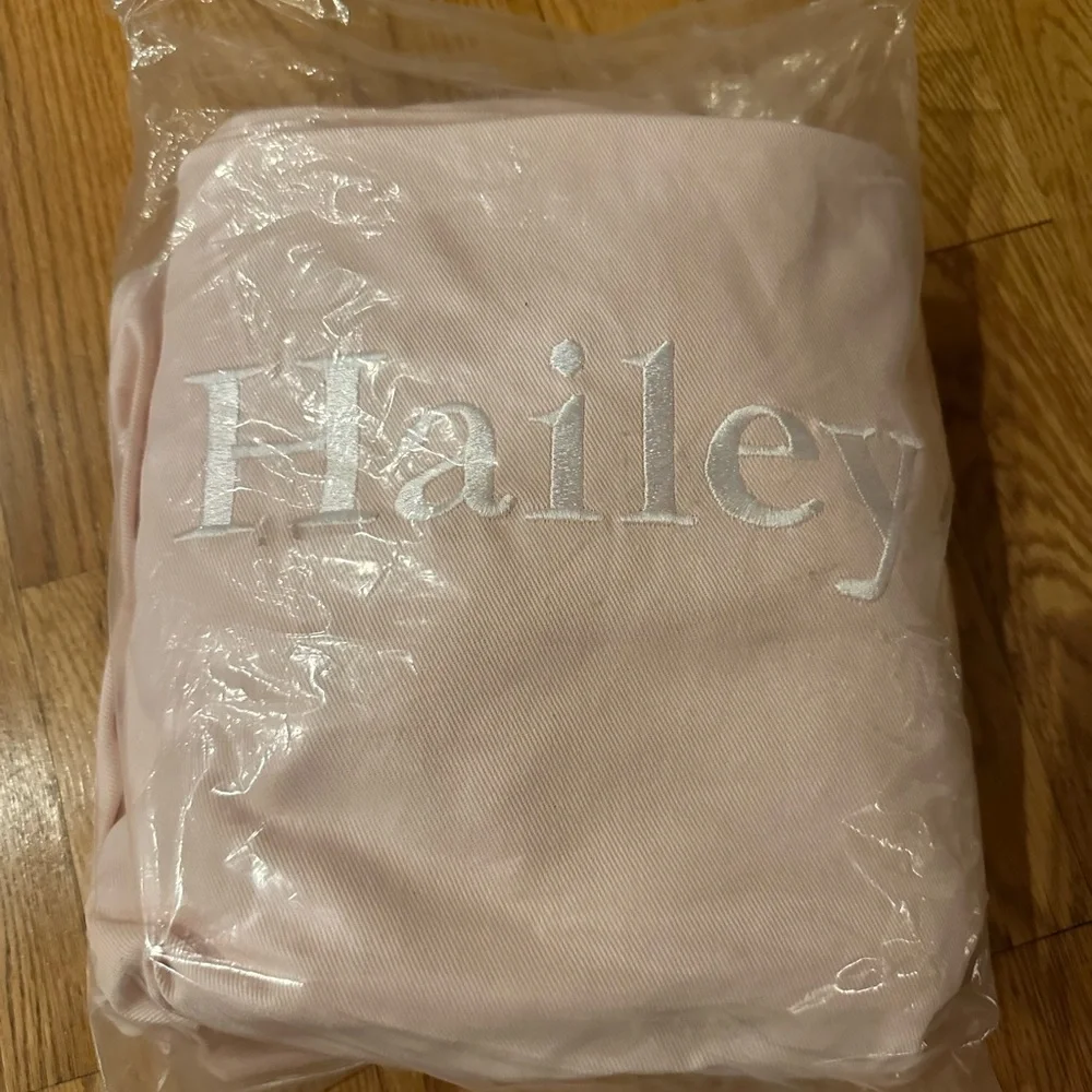Pottery Barn Kids Anywhere Chair  Cover Blush Pink w white piping “Hailey” NEW - Picture 3 of 6
